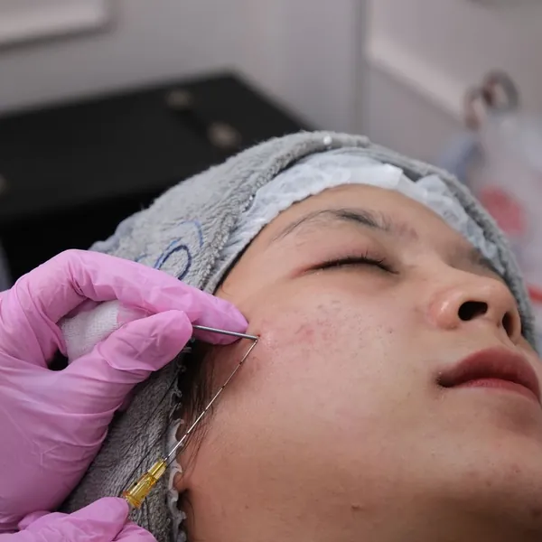 Dr. Deniz Şahin Instagram